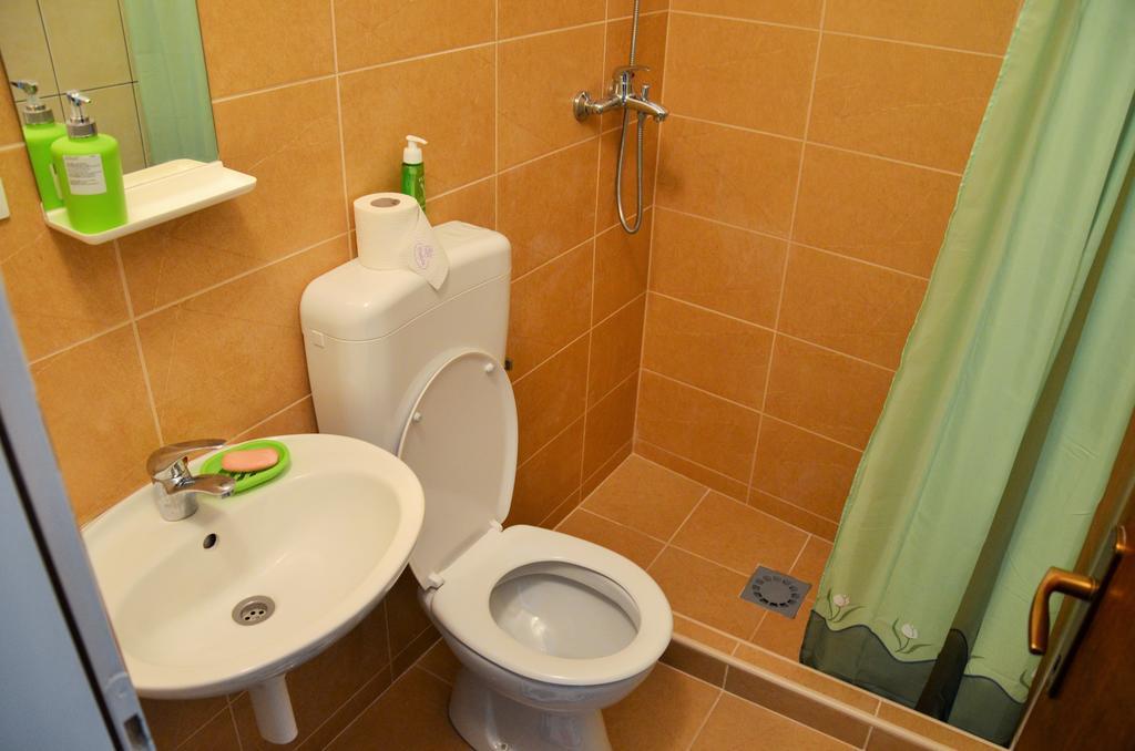 Mostar Downtown Hostel Номер фото