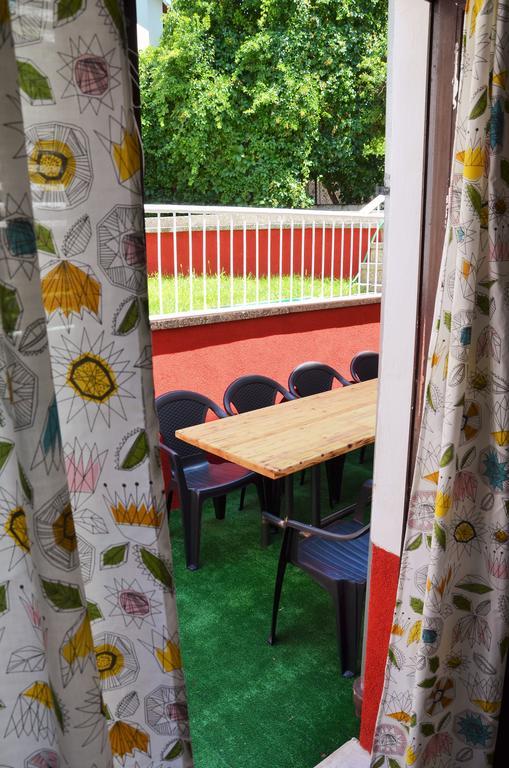 Mostar Downtown Hostel Екстер'єр фото